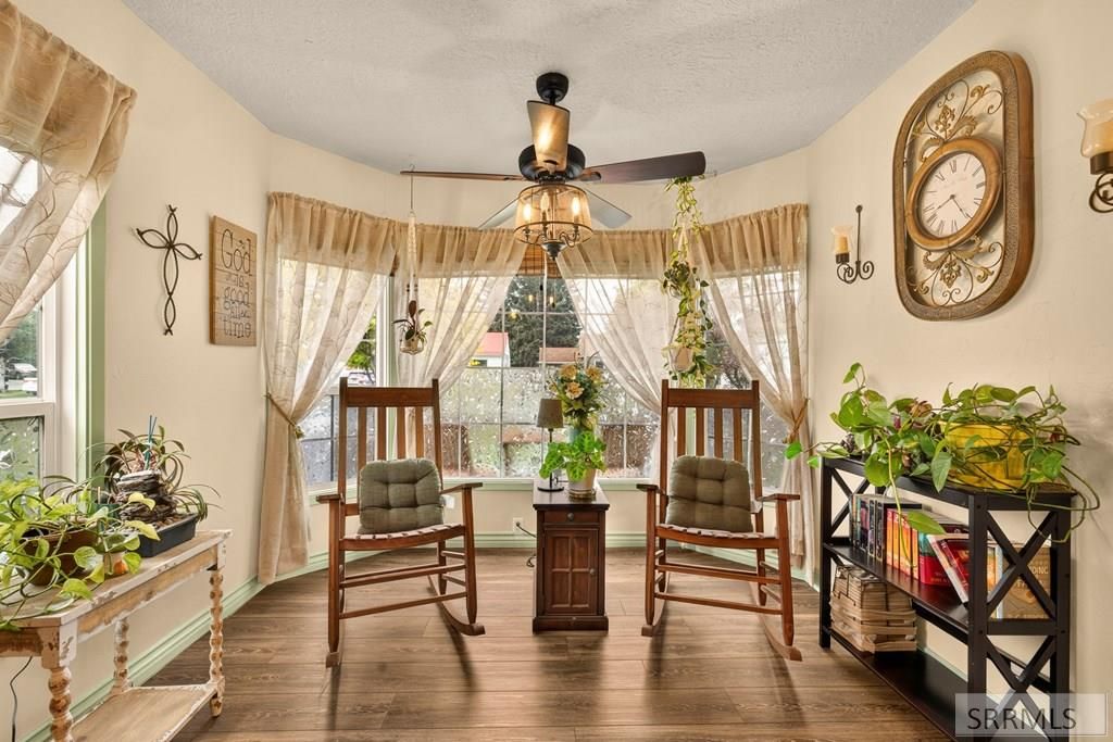 Image 9 of property listing at 275 E 23rd Street, Idaho Falls, ID 83404