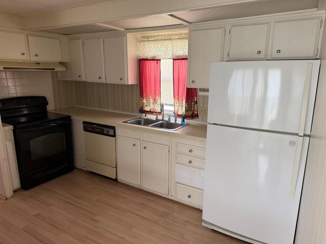5251 SW 22ND Avenue, Dania Beach, FL 33312