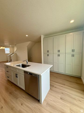 1664 N 1600 W, Layton, UT 84041