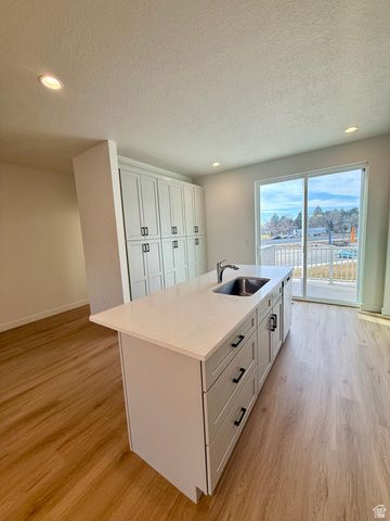 1664 N 1600 W, Layton, UT 84041