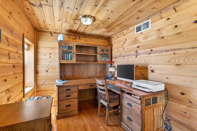 N9601 Wiley ROAD, Watertown, WI 53094