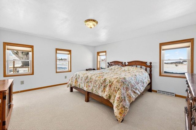 N9601 Wiley ROAD, Watertown, WI 53094