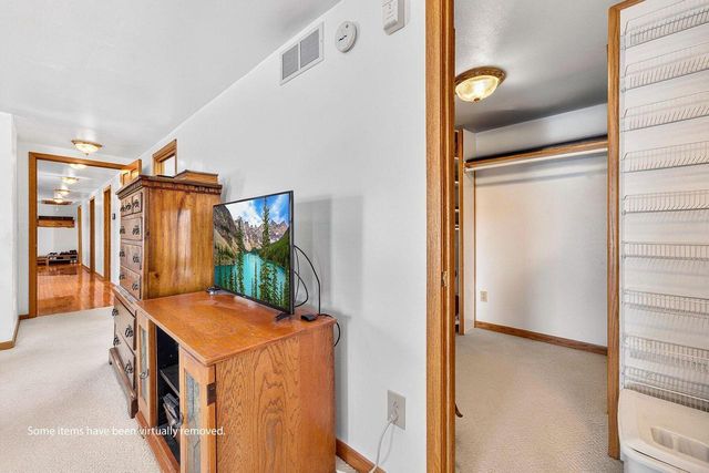 N9601 Wiley ROAD, Watertown, WI 53094