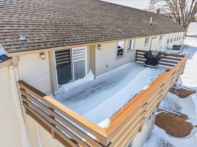 N9601 Wiley ROAD, Watertown, WI 53094