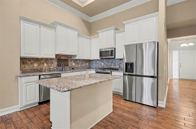 4313 Bennett Park Circle, Troy, MI 48085