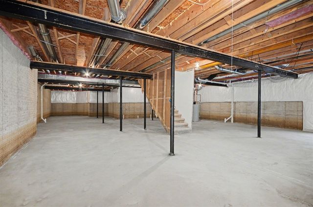 4313 Bennett Park Circle, Troy, MI 48085