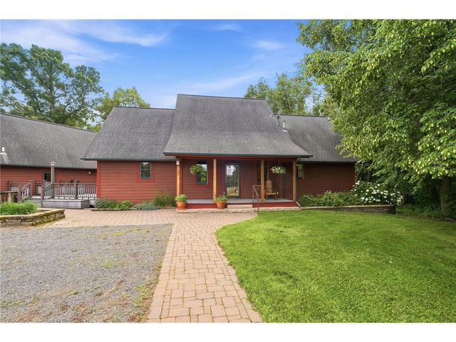 2833 50th Avenue, Osceola, WI 54020