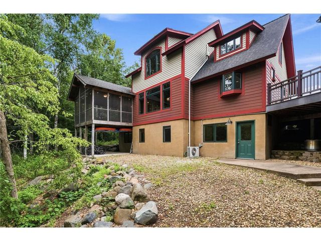 2833 50th Avenue, Osceola, WI 54020