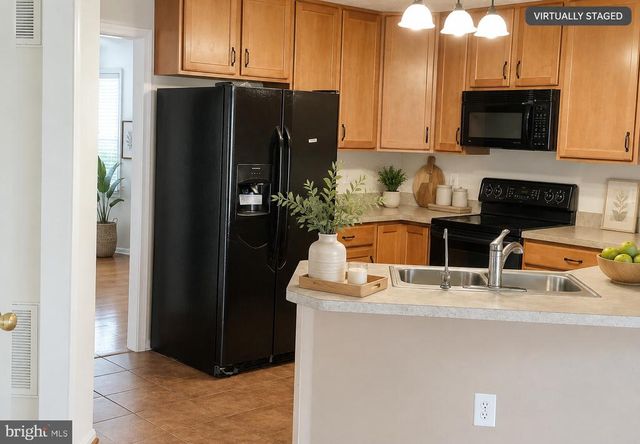 10122 CHESNEY DR, Spotsylvania, VA 22553