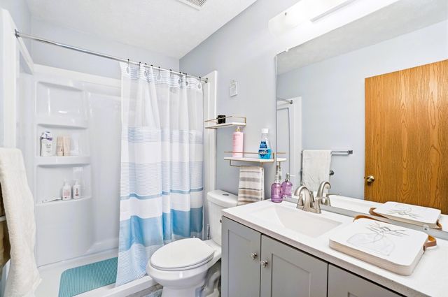 4890 W Brannan Drive 4890 W Brannan Drive, Springfield, OH 45502