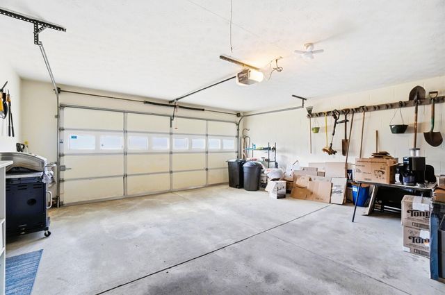 4890 W Brannan Drive 4890 W Brannan Drive, Springfield, OH 45502