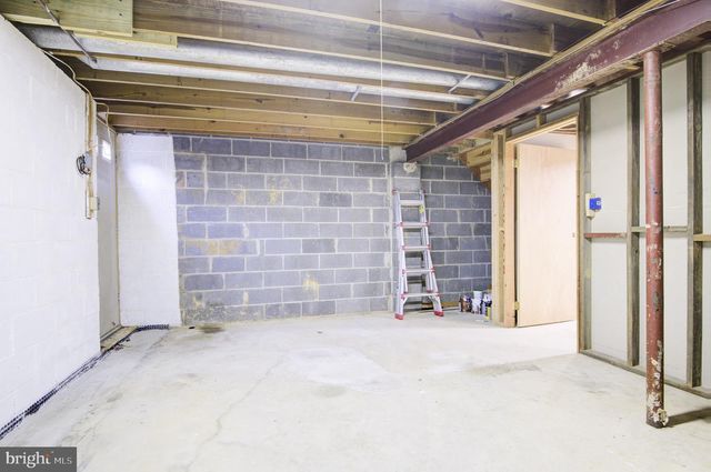 144 E ORANGE CT, Parkville, MD 21234