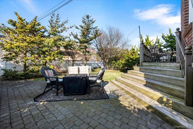 307 W Penn Street, Long Beach, NY 11561