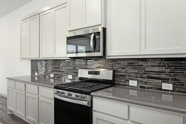 4536 English Maple Drive, Arlington, TX 76005