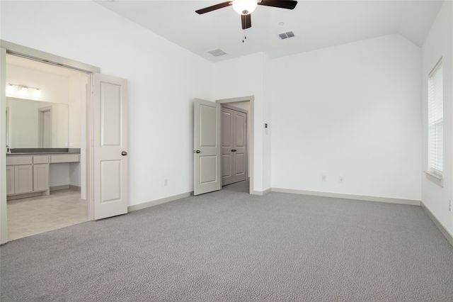 4536 English Maple Drive, Arlington, TX 76005