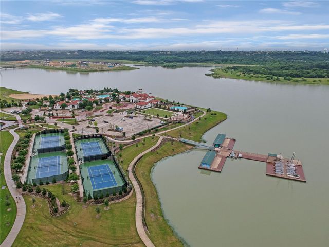 4536 English Maple Drive, Arlington, TX 76005