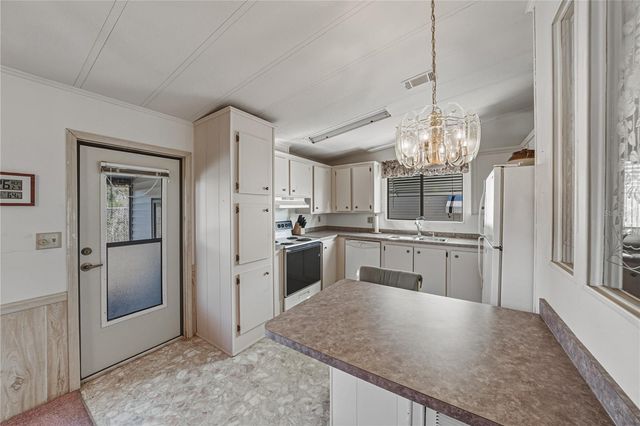 35025 MCCULLOUGHS LEAP, Zephyrhills, FL 33541