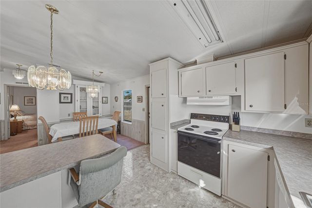 35025 MCCULLOUGHS LEAP, Zephyrhills, FL 33541