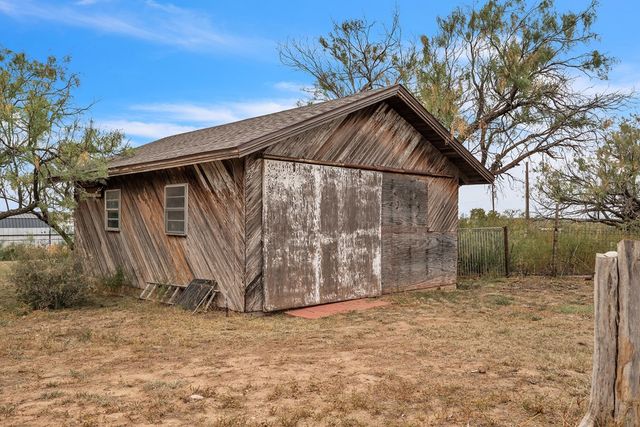 4610 Wasson Rd, Big Spring, TX 79720