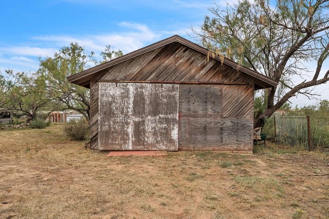 4610 Wasson Rd, Big Spring, TX 79720