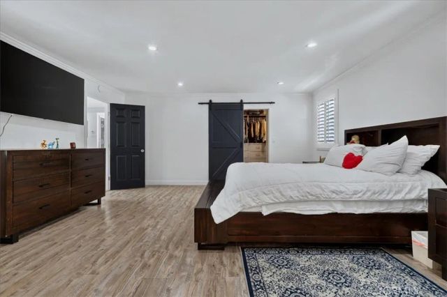 6754 S Garth, Los Angeles, CA 90056