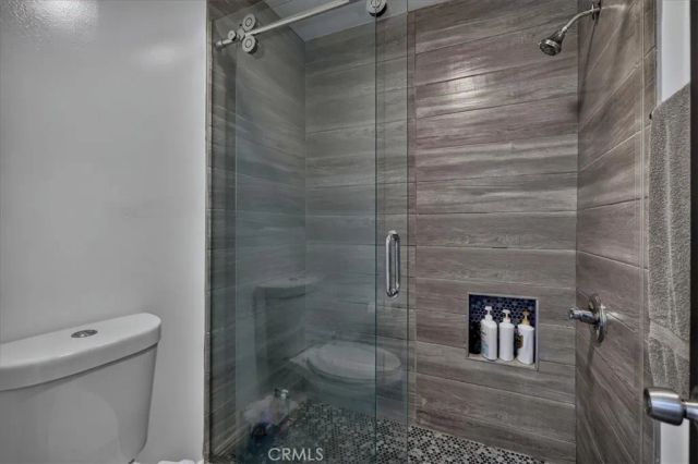 6754 S Garth, Los Angeles, CA 90056