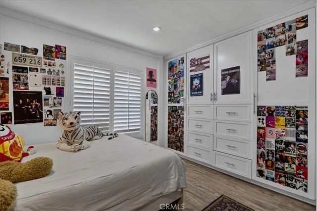 6754 S Garth, Los Angeles, CA 90056