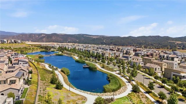 1501 Lasso 202, Rancho Mission Viejo, CA 92694