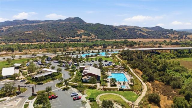 1501 Lasso 202, Rancho Mission Viejo, CA 92694