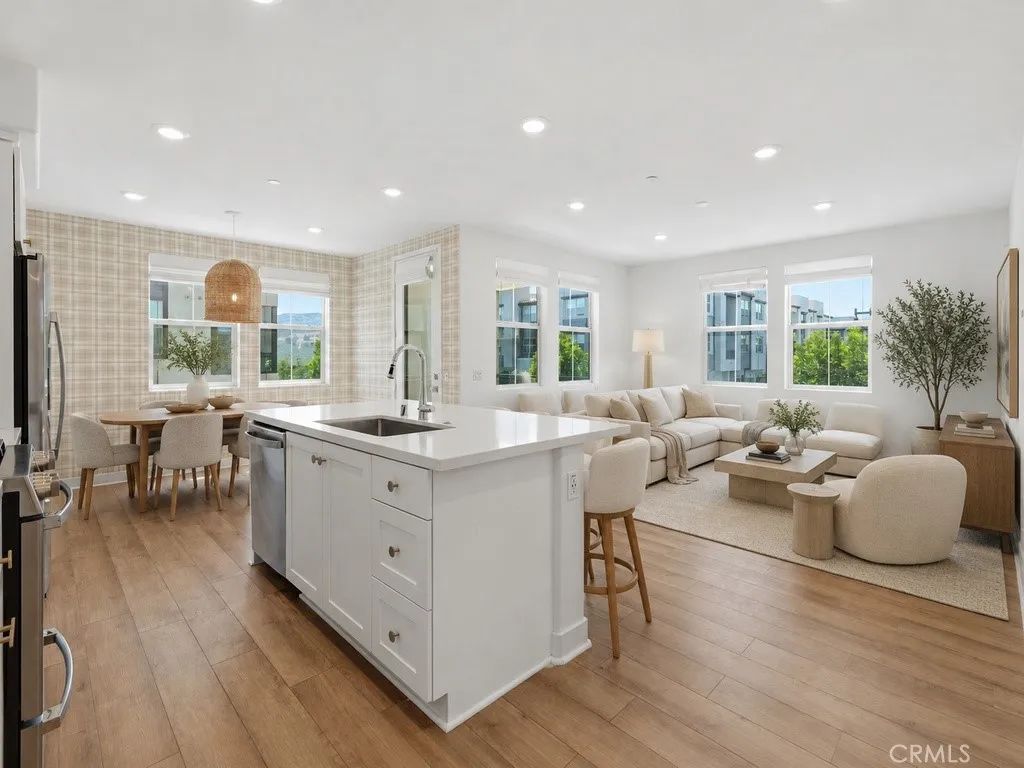 1501 Lasso 202, Rancho Mission Viejo, CA 92694