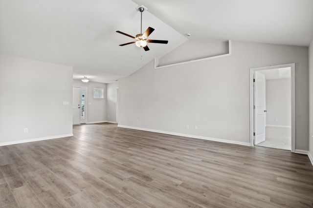 939 Woodside Dr., Conway, SC 29526