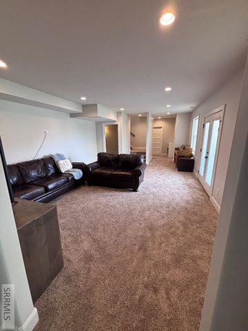 3112 S Chartwell Gardens, Ammon, ID 83406