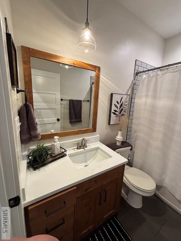 Image 24 of property listing at 3112 S Chartwell Gardens, Ammon, ID 83406