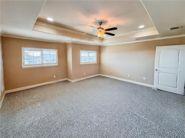1832 Bay Landing Dr, Portland, TX 78374