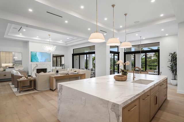 908 N Atlantic Drive, Lantana, FL 33462