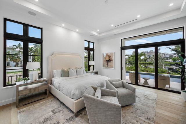 908 N Atlantic Drive, Lantana, FL 33462