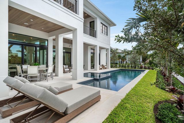 908 N Atlantic Drive, Lantana, FL 33462