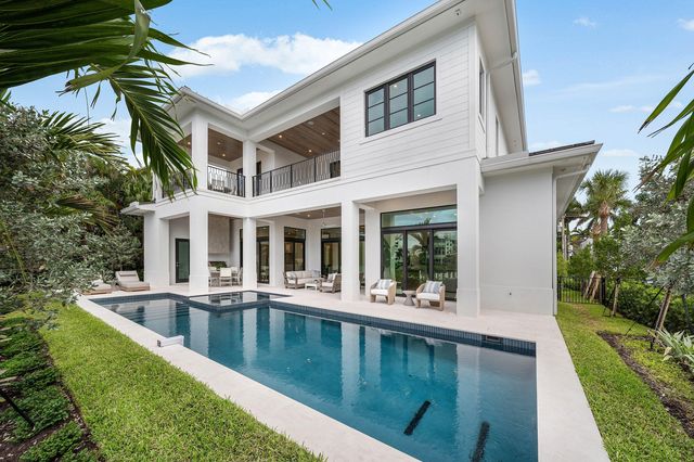 908 N Atlantic Drive, Lantana, FL 33462