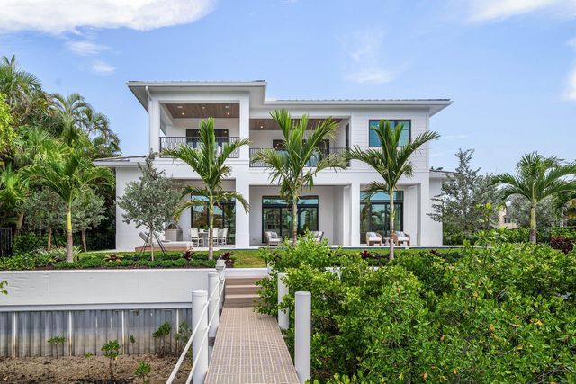 908 N Atlantic Drive, Lantana, FL 33462