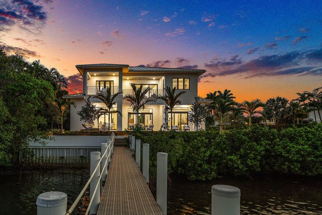 908 N Atlantic Drive, Lantana, FL 33462