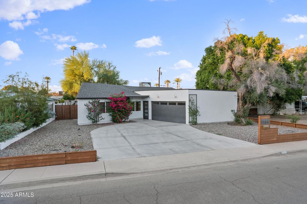 1134 E COLTER Street, Phoenix, AZ 85014