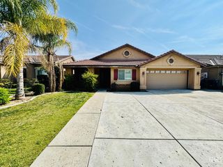 5310 Sweitzer Lake Street, Bakersfield, CA 93314