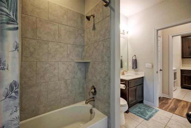 8733 Mina DR, Austin, TX 78747