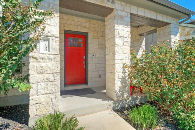 8733 Mina DR, Austin, TX 78747