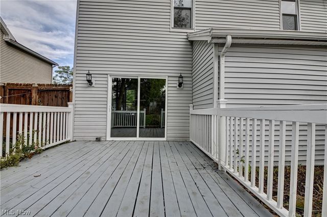 325 W Maryland Avenue, Sebring, OH 44672