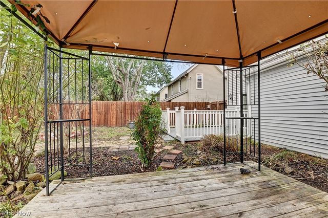 325 W Maryland Avenue, Sebring, OH 44672