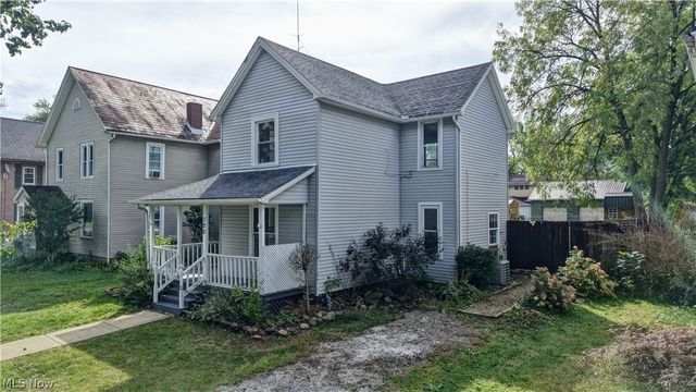 325 W Maryland Avenue, Sebring, OH 44672