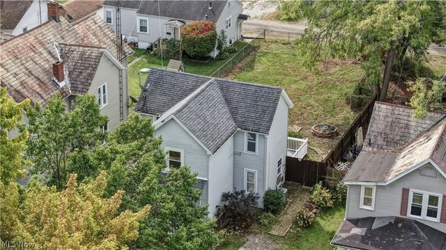 325 W Maryland Avenue, Sebring, OH 44672