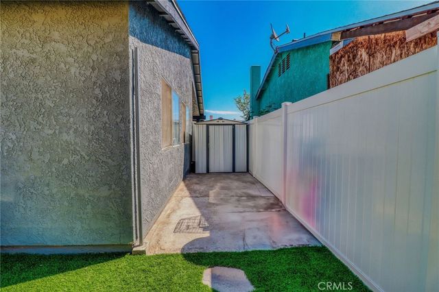 5970 Sky Meadow, Jurupa Valley, CA 92509