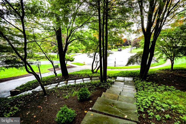 83 FLINT RIDGE DR, Reading, PA 19607